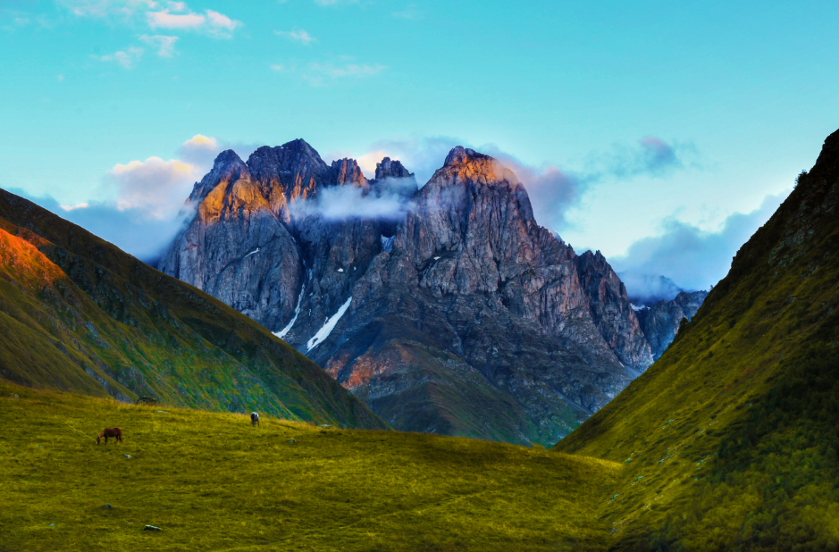 Kazbegi National Park (Stepantsminda), Kazbegi, Mtskheta-Mtianeti, Georgia
